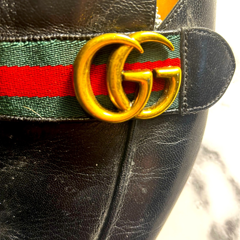 Men’s Gucci slides